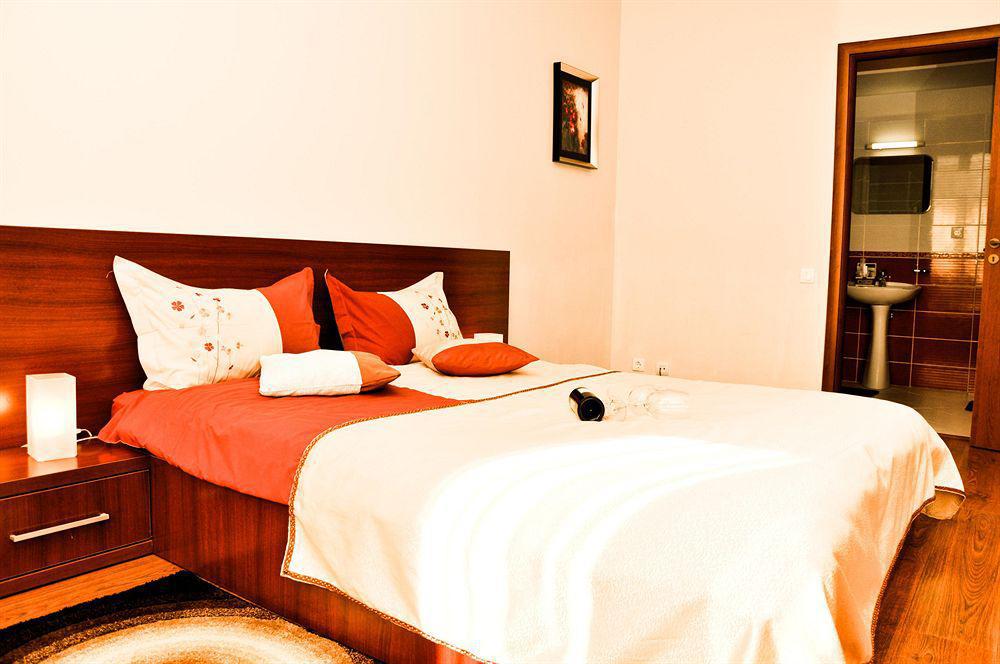 Phoenicia Apartments Splai Bucareste Exterior foto